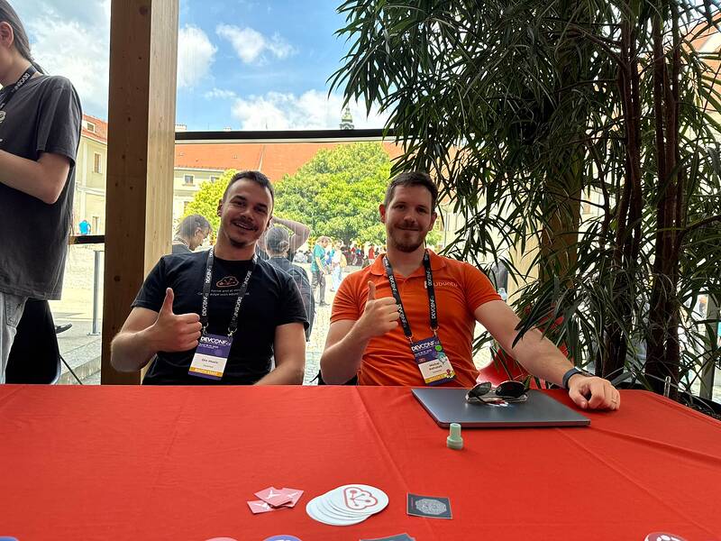 Canonical booth at DevConf